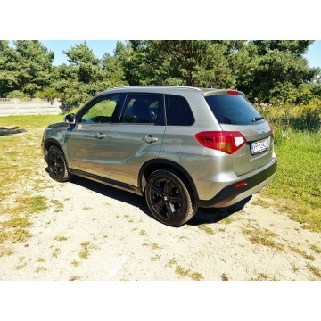 Suzuki Vitara  SUV 2017,  1.4 benzyna, automat - Na sprzedaż za 47 990 zł - Piła - zdjęcie 11