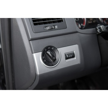 Volkswagen Multivan  Bus 2012,  2.0 diesel - Na sprzedaż za 49 900 zł - Podzagajnik - zdjęcie 12