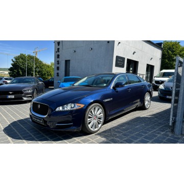 Jaguar XJ - 3.0T 4x4 4xWentyle 4xMasaże Panorama Long Meridian Super Stan M pole