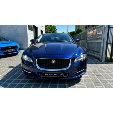 Jaguar XJ  Sedan/Limuzyna 2015,  3.0 benzyna, automat - Na sprzedaż za 79 900 zł - Gdynia - zdjęcie 2