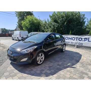 Hyundai i30 2012,  1.6 diesel - Na sprzedaż za 19 900 zł - Twardów - zdjęcie 3