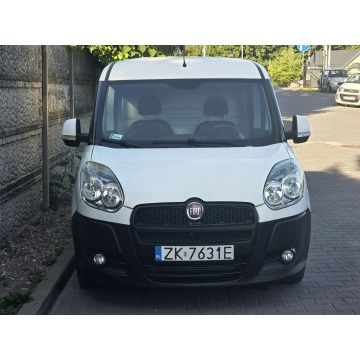 Fiat Doblo 2015,  1.6 diesel - Na sprzedaż za 21 900 zł - Koszalin - zdjęcie 2