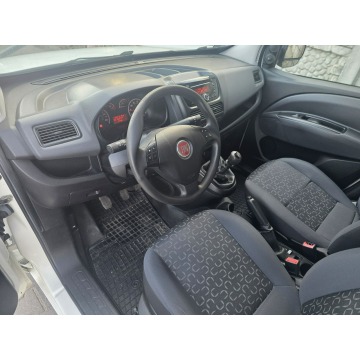 Fiat Doblo 2015,  1.6 diesel - Na sprzedaż za 21 900 zł - Koszalin - zdjęcie 12