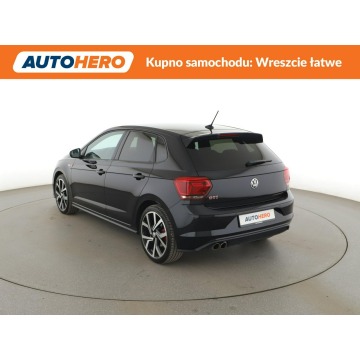 Volkswagen Polo  Hatchback 2020,  2.0 benzyna, automat - Na sprzedaż za 71 900 zł - Warszawa - zdjęcie 4