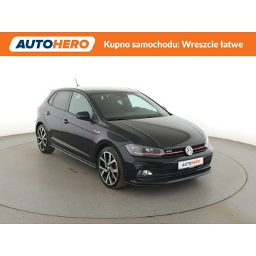 Volkswagen Polo  Hatchback 2020,  2.0 benzyna, automat - Na sprzedaż za 71 900 zł - Warszawa - zdjęcie 10