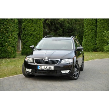 Skoda Octavia  Kombi 2016,  2.0 diesel, automat - Na sprzedaż za 34 900 zł - Ostrów Mazowiecka - zdjęcie 8