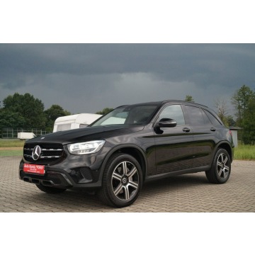 Mercedes - Benz GLC-klasa  SUV 2022,  2.0 hybryda, automat - Na sprzedaż za 134 900 zł - Goczałkowice-Zdrój - zdjęcie 3