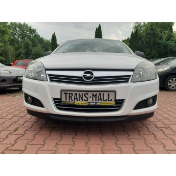 Opel Astra  Sedan/Limuzyna 2012,  1.6 benzyna - Na sprzedaż za 13 200 zł - Lublin - zdjęcie 9