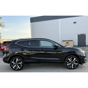 Nissan Qashqai  SUV 2019,  1.3 benzyna - Na sprzedaż za 56 900 zł - Mrągowo - zdjęcie 12