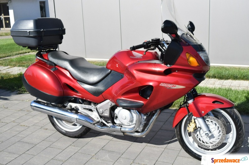 Honda NT - Deauville oryginalny stan, kufer,... - Motocykle szosowo -... - Śrem