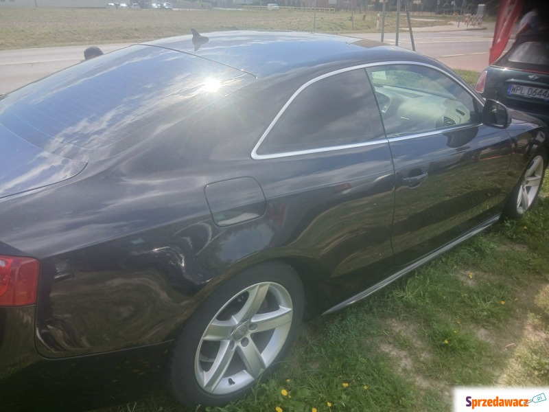 Audi A5  Coupe/Sportowy 2009,  2.7 diesel, automat - Na sprzedaż za 39 900 zł - Zągoty