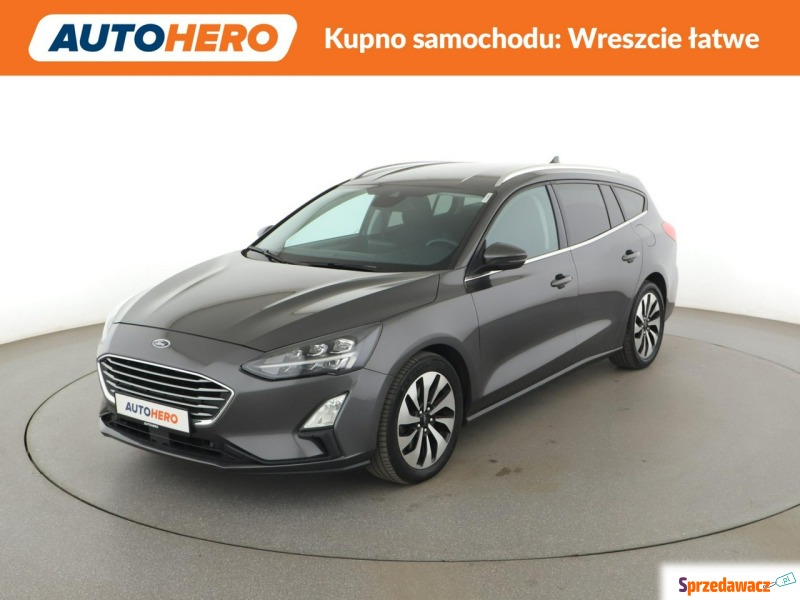 Ford Focus  Kombi 2019,  2.0 diesel, automat - Na sprzedaż za 50 900 zł - Warszawa