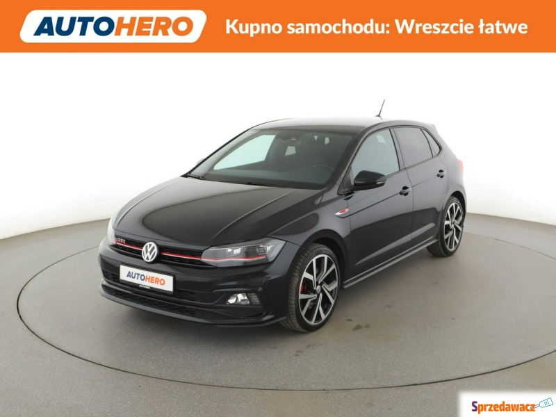 Volkswagen Polo  Hatchback 2020,  2.0 benzyna, automat - Na sprzedaż za 71 900 zł - Warszawa