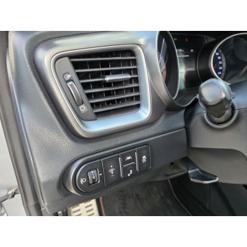 Kia   Kombi 2019,  1.4 benzyna, automat - Na sprzedaż za 68 900 zł - Warszawa - zdjęcie 8
