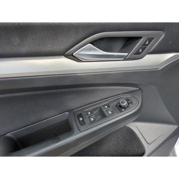 Volkswagen Golf  Kombi 2021,  2.0 diesel - Na sprzedaż za 56 900 zł - Warszawa - zdjęcie 7