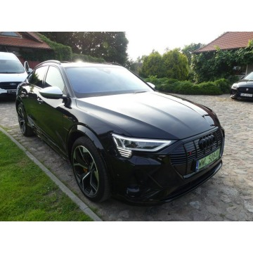 Audi e-tron - E-TRON S Sportback