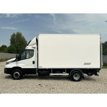 Iveco Daily 2021,  3.0 diesel - Na sprzedaż za 149 900 zł - Daleszyce - zdjęcie 1