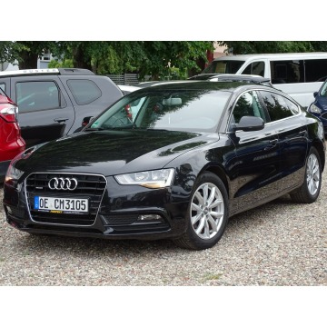 Audi A5  Liftback 2012,  1.8 benzyna - Na sprzedaż za 37 500 zł - Kościerzyna - zdjęcie 2