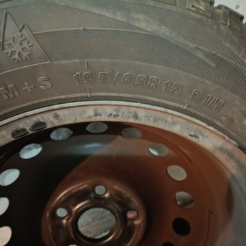 Sprzedam komplet kół do VW Golfa - Kompletne koła - Racibórz - zdjęcie 2