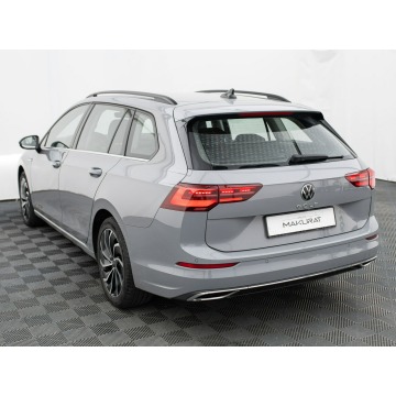 Volkswagen Golf  Kombi 2023,  2.0 diesel, automat - Na sprzedaż za 88 850 zł - Gdynia - zdjęcie 4