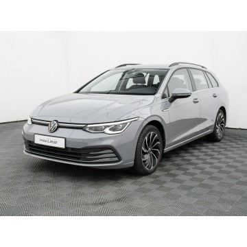 Volkswagen Golf  Kombi 2023,  2.0 diesel, automat - Na sprzedaż za 88 850 zł - Gdynia - zdjęcie 2