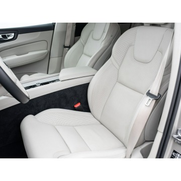 Volvo   SUV 2020,  2.0 diesel, automat - Na sprzedaż za 134 850 zł - Pępowo - zdjęcie 11