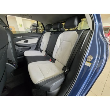 Volkswagen Golf  Hatchback 2026,  2.0 diesel, automat - Na sprzedaż za 161 900 zł - Stalowa Wola - zdjęcie 12