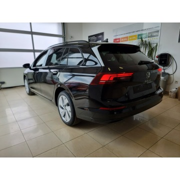 Volkswagen Golf  Kombi 2026,  2.0 diesel - Na sprzedaż za 114 900 zł - Stalowa Wola - zdjęcie 7
