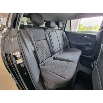 Volkswagen Golf  Kombi 2026,  2.0 diesel - Na sprzedaż za 114 900 zł - Stalowa Wola - zdjęcie 12