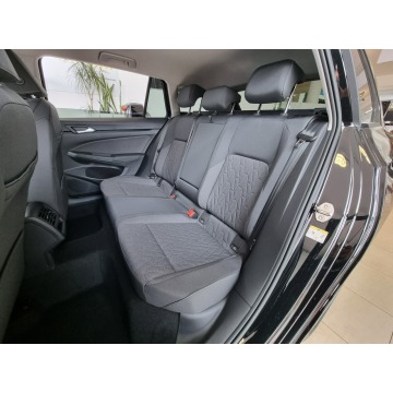 Volkswagen Golf  Kombi 2026,  2.0 diesel - Na sprzedaż za 114 900 zł - Stalowa Wola - zdjęcie 11