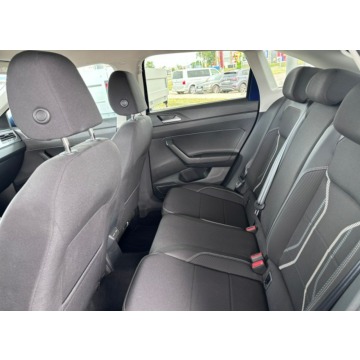 Volkswagen Taigo  SUV 2024,  1.0 benzyna, automat - Na sprzedaż za 92 900 zł - Stalowa Wola - zdjęcie 11