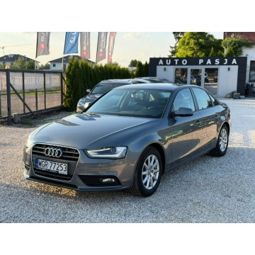 Audi A4 B8 FL 2.0 TDI Skóra Xenon Navi MMI Tempomat Ultra