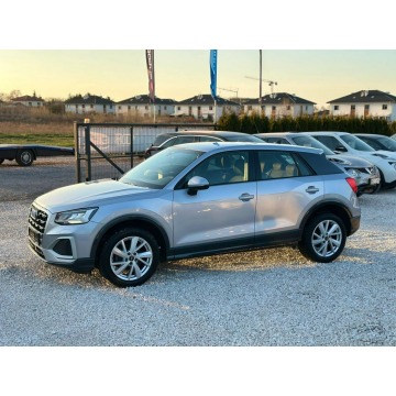 Audi Q2  Liftback 2023,  1.5 benzyna, automat - Na sprzedaż za 88 999 zł - Grójec - zdjęcie 3