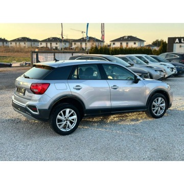 Audi Q2  Liftback 2023,  1.5 benzyna, automat - Na sprzedaż za 88 999 zł - Grójec - zdjęcie 8