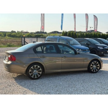 BMW Seria 3  Sedan/Limuzyna 2007,  2.0 benzyna - Na sprzedaż za 23 800 zł - Grójec - zdjęcie 9