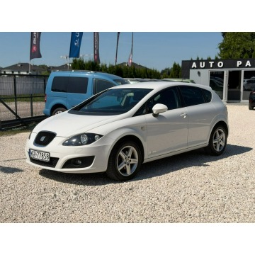 Seat Leon  Liftback 2012,  1.2 benzyna - Na sprzedaż za 22 500 zł - Grójec - zdjęcie 2