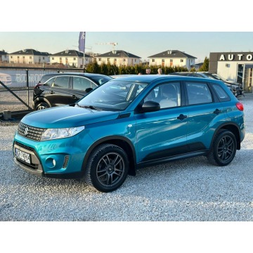 Suzuki Vitara  SUV 2016,  1.6 benzyna - Na sprzedaż za 44 800 zł - Grójec - zdjęcie 2