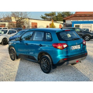 Suzuki Vitara  SUV 2016,  1.6 benzyna - Na sprzedaż za 44 800 zł - Grójec - zdjęcie 10