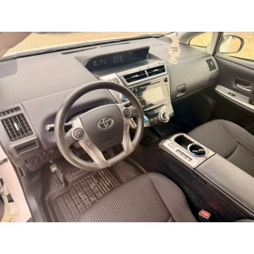 Toyota Prius  Kombi 2020,  1.8 hybryda, automat - Na sprzedaż za 67 900 zł - Grójec - zdjęcie 10