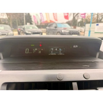 Toyota Prius  Kombi 2020,  1.8 hybryda, automat - Na sprzedaż za 67 900 zł - Grójec - zdjęcie 11