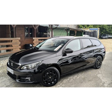 Peugeot 308  Kombi 2018,  1.2 benzyna - Na sprzedaż za 28 900 zł - Częstochowa - zdjęcie 4