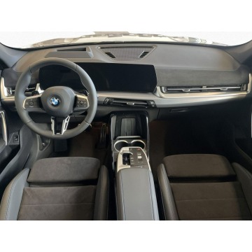 BMW X1  SUV 2026,  2.0 diesel, automat - Na sprzedaż za 206 550 zł - Warszawa - zdjęcie 10