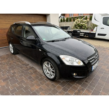 Kia Ceed  Kombi 2008,  1.4 benzyna - Na sprzedaż za 9 900,00 zł - Konradów - zdjęcie 3