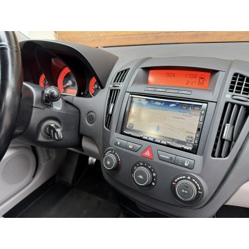 Kia Ceed  Kombi 2008,  1.4 benzyna - Na sprzedaż za 9 900,00 zł - Konradów - zdjęcie 11