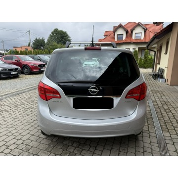Opel Meriva  Hatchback 2015,  1.4 benzyna - Na sprzedaż za 27 900 zł - Orzech - zdjęcie 8