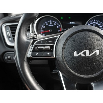 Kia Ceed  Hatchback 2022,  1.5 benzyna - Na sprzedaż za 67 900 zł - Gdańsk - zdjęcie 11