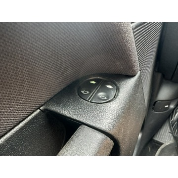 Ford Fiesta  Hatchback 2008,  1.3 benzyna - Na sprzedaż za 5 999,00 zł - Gostyń - zdjęcie 12