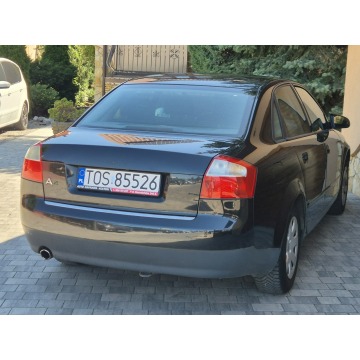 Audi A4  Sedan/Limuzyna 2002,  1.6 benzyna - Na sprzedaż za 2 700,00 zł - Radom - zdjęcie 4