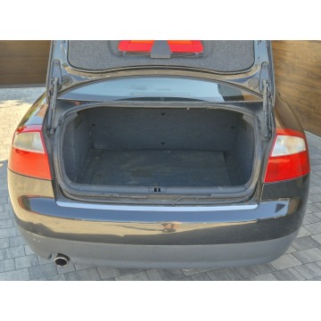 Audi A4  Sedan/Limuzyna 2002,  1.6 benzyna - Na sprzedaż za 2 700,00 zł - Radom - zdjęcie 6