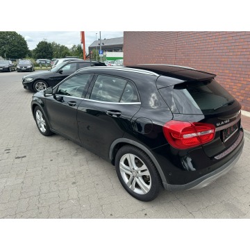 Mercedes - Benz GLA-klasa  Hatchback 2016,  1.6 benzyna, automat - Na sprzedaż za 67 900 zł - Bydgoszcz - zdjęcie 4